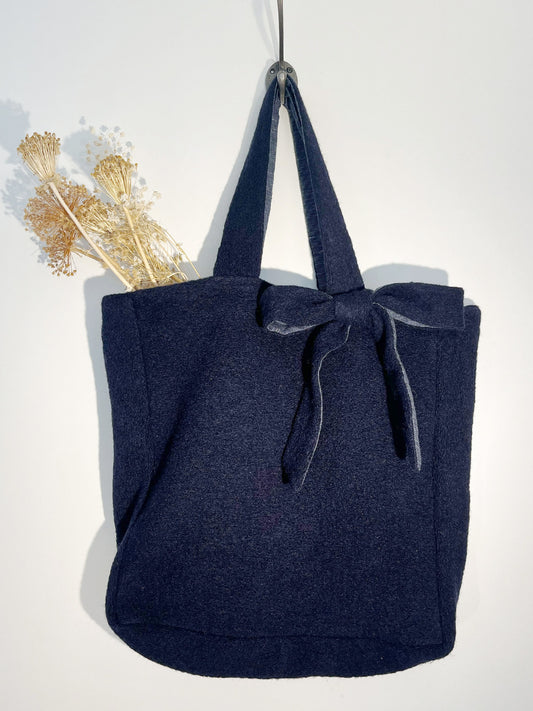 Handmade Bow Wool Tote Bag